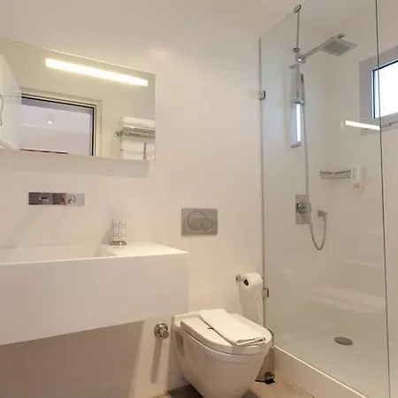 Villasaray & Ξενοδοχείο 3*