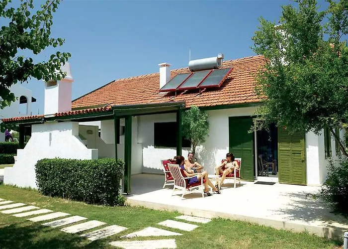 Villasaray & מלון