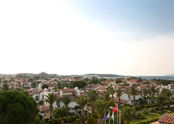 Villasaray & Hotel 3*